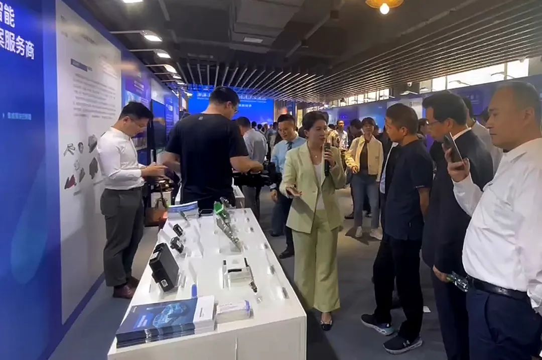 ��Ӯ����